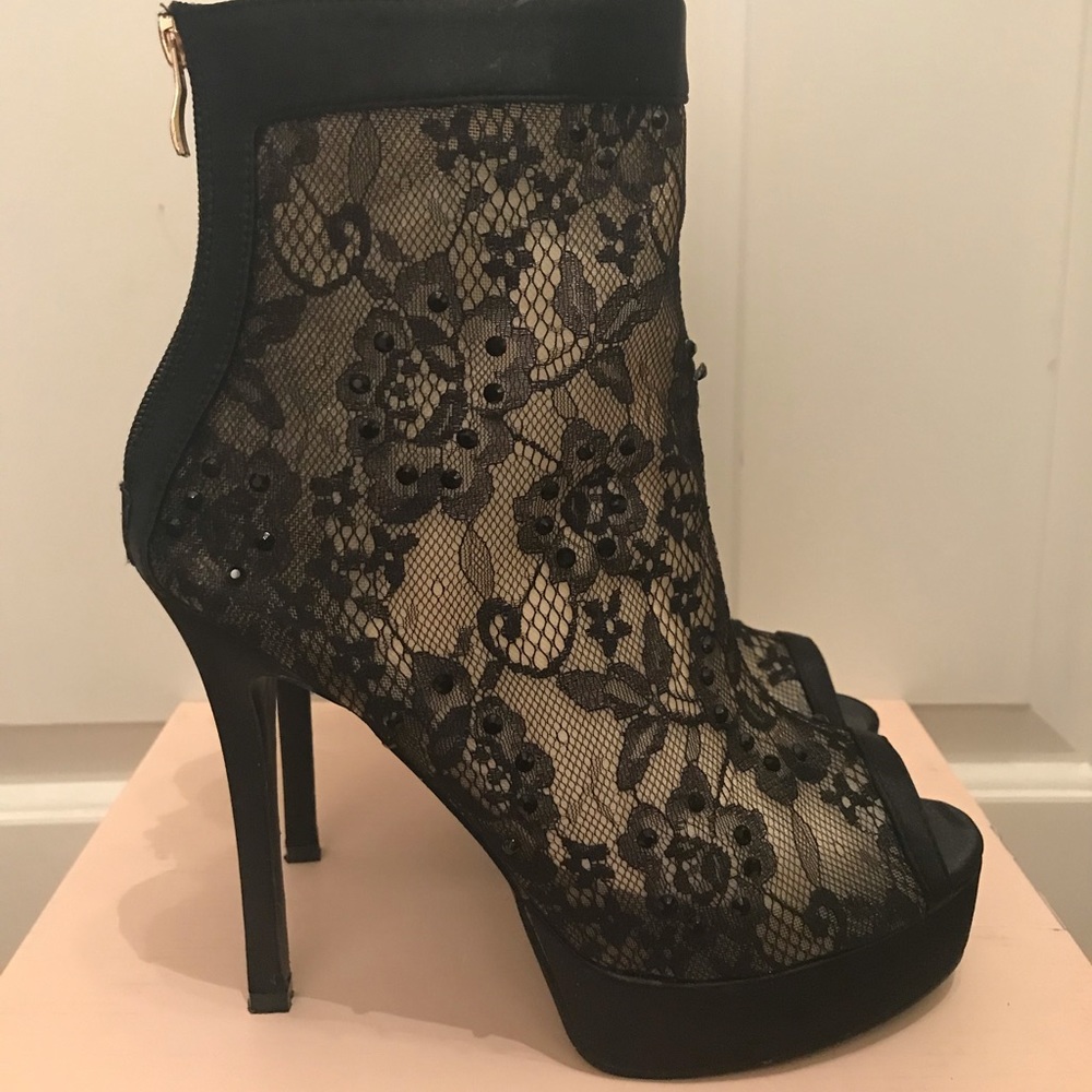 About that lace